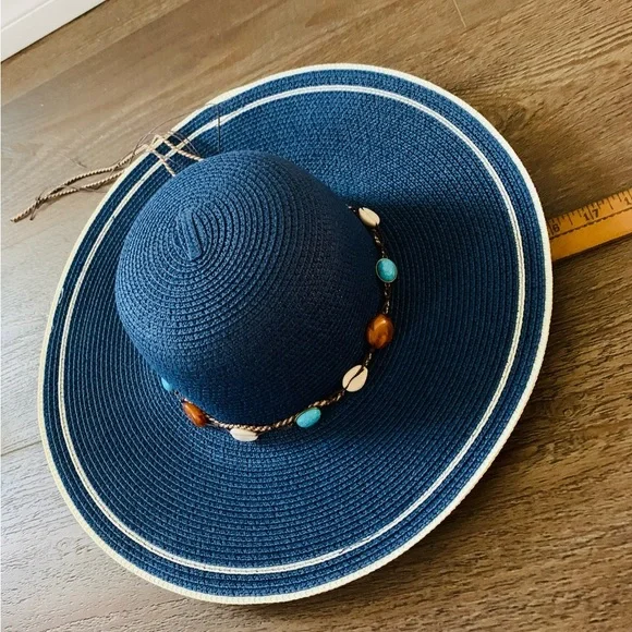 Sun hat - Picture 4 of 6